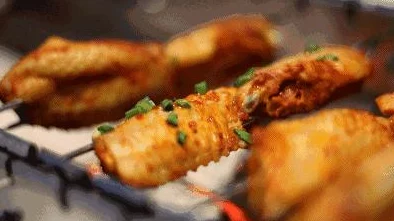 怪物猎人系列中,哪只怪兽成为初阶猎人对抗龙类怪物的首选练手对象? 怪物猎人系列中,哪只怪兽成为初阶猎人对抗龙类怪物的首选练手对象?