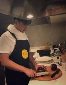 张柏芝下面的毛又长又粗,网友调侃:这也太真实了吧,难道是为了迎合某种时尚潮流? 张柏芝下面的毛又长又粗,网友调侃:这也太真实了吧,难道是为了迎合某种时尚潮流?