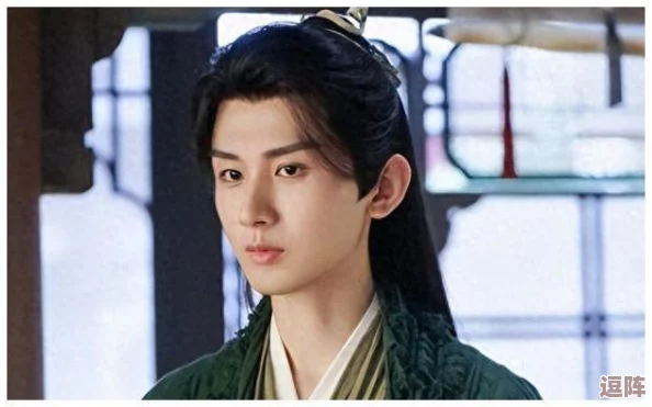 劲爆黑料社:揭露娱乐圈不为人知的秘密,明星背后的真实故事让你大跌眼镜! 劲爆黑料社:揭露娱乐圈不为人知的秘密,明星背后的真实故事让你大跌眼镜!