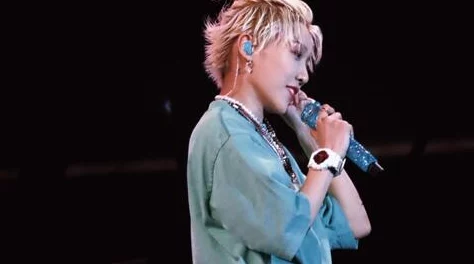 仙踪林19女rapper潮：新一代女性说唱歌手的崛起与音乐风格的多样化分析