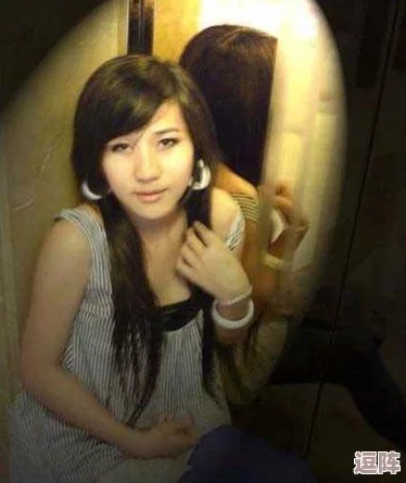 四川少妇bbbb被曝出与多名富商有染,引发社会热议和质疑 四川少妇bbbb被曝出与多名富商有染,引发社会热议和质疑