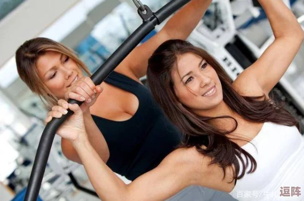 玩弄寡妇丰满肉体:探讨社会对女性身体的物化及其对心理健康的影响与文化反思 玩弄寡妇丰满肉体:探讨社会对女性身体的物化及其对心理健康的影响与文化反思